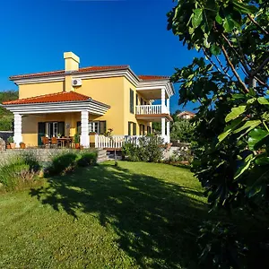 Mirela Couette-café Vrbnik (Primorje-Gorski Kotar)