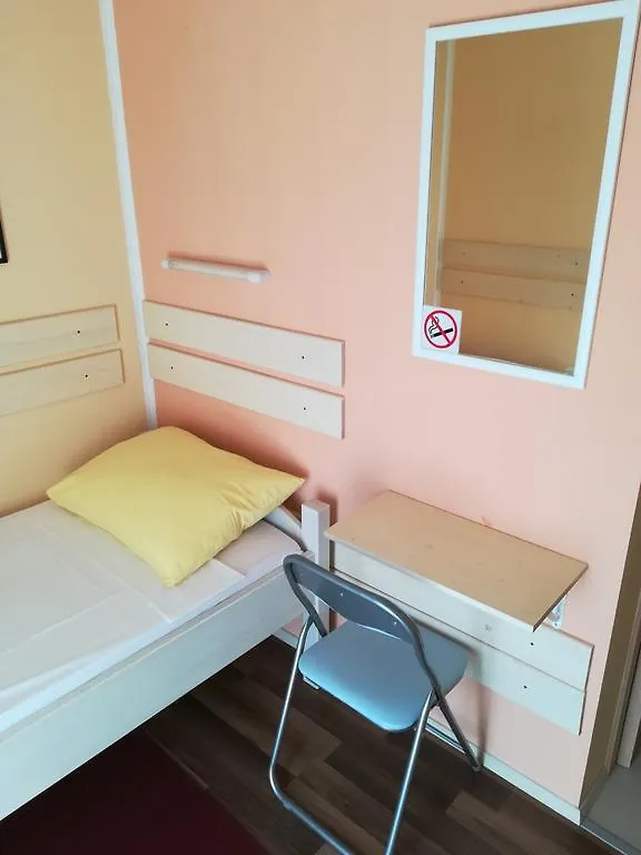** 게스트하우스 Cinema House Single & Double Rooms & Studio Apartments PUY 크로아티아